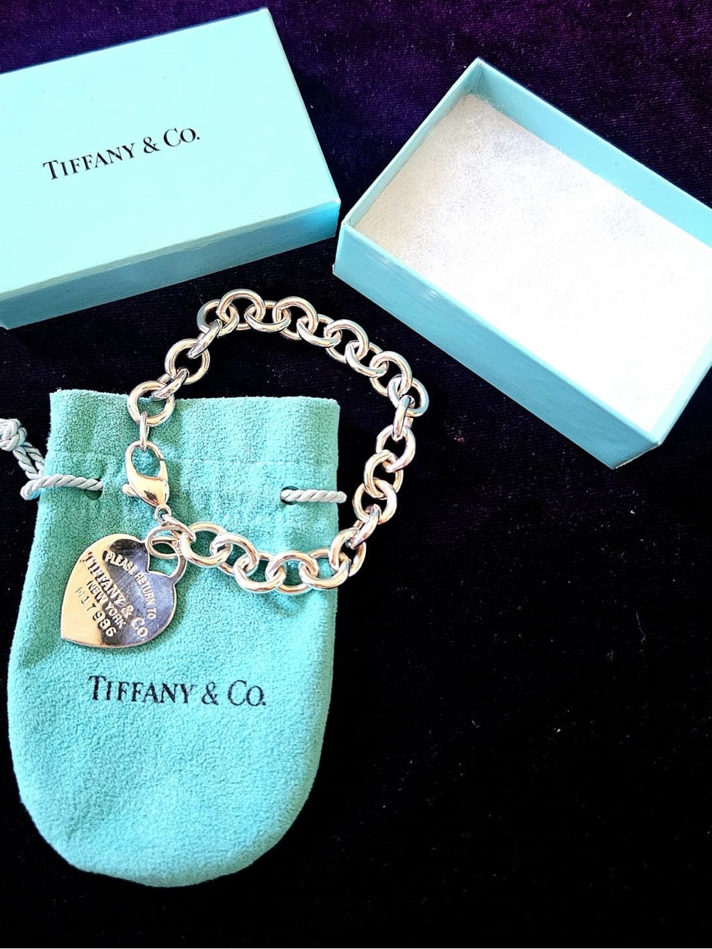 Tiffany & Co. Sterling Silver Heart Tag Link Bracelet with Blue Pouch - Picture 6 of 9